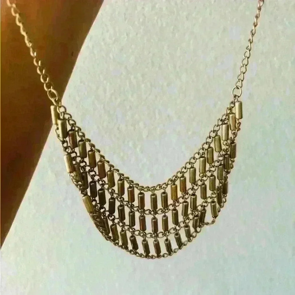 Brass color necklace - Picture 5 of 5